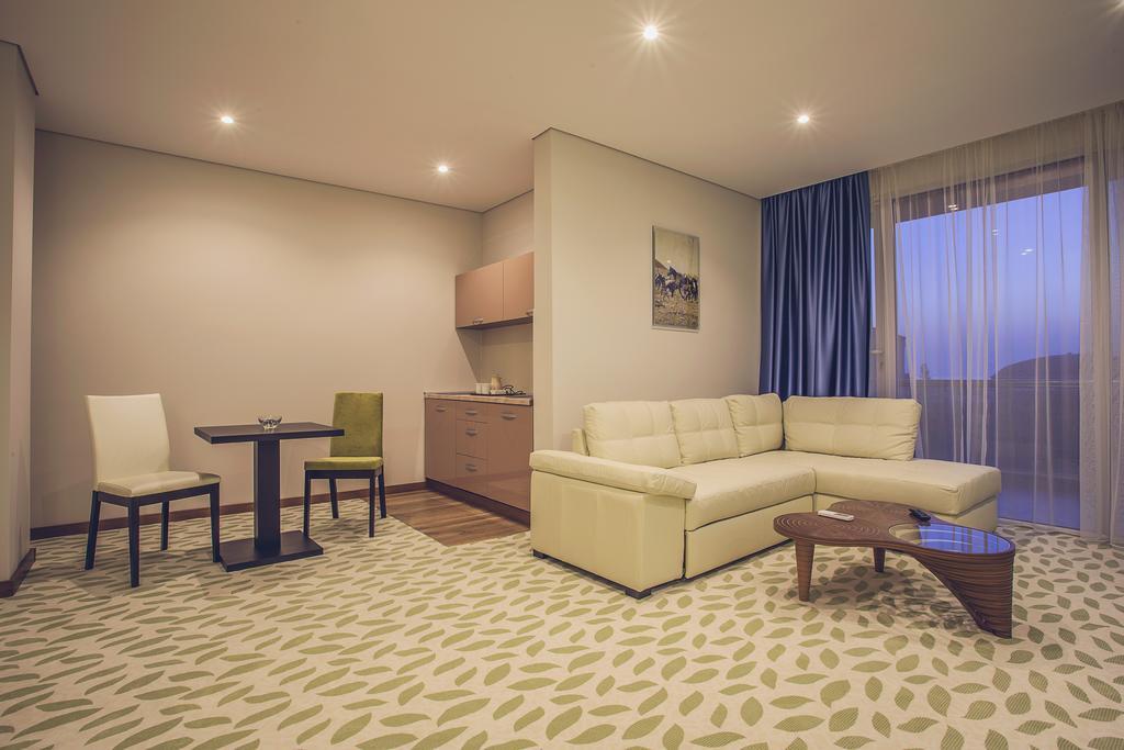 Hotel Franca Бар Екстериор снимка